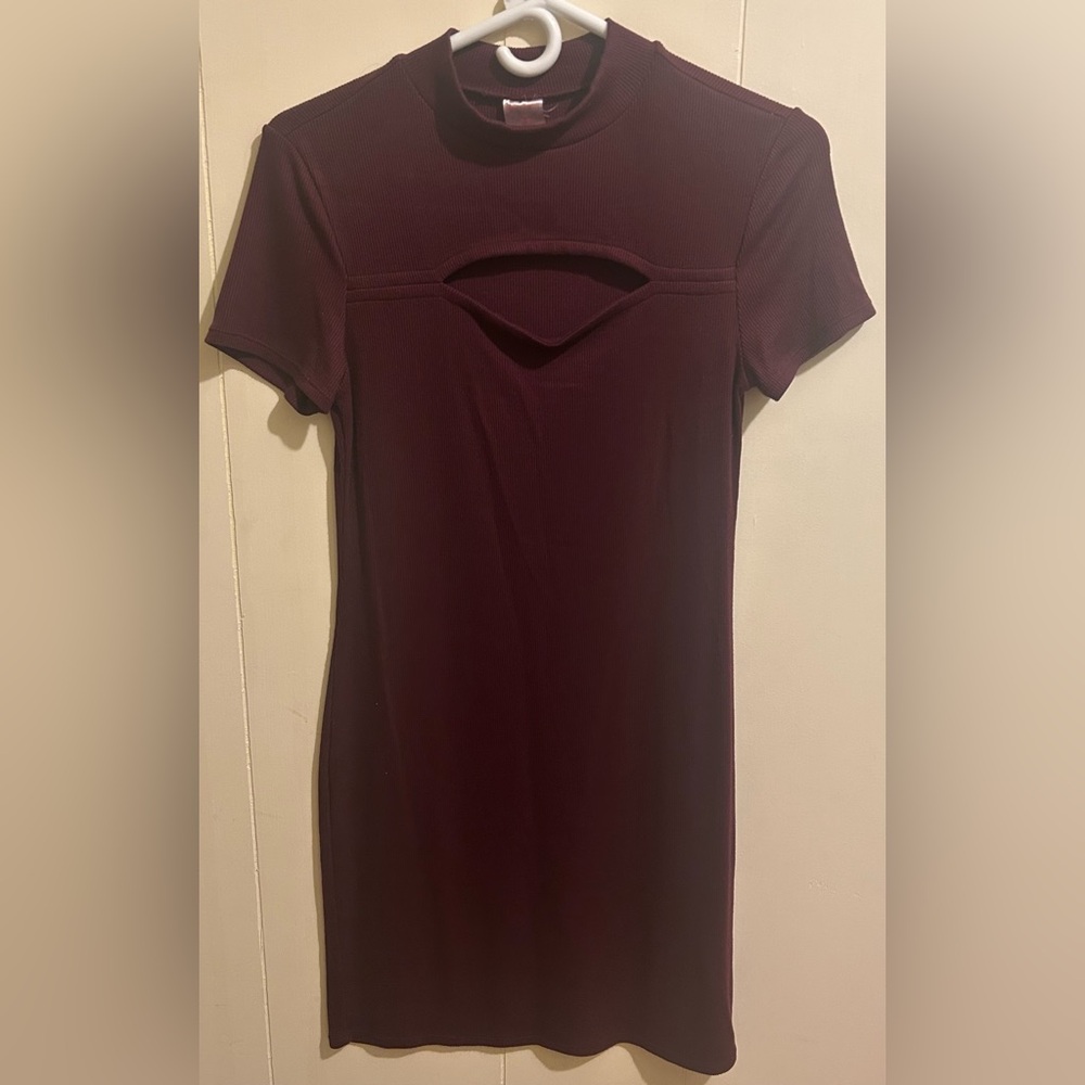 Medium Maroon No Boundaries Short Sleeve w/ Cutout Chest Dress